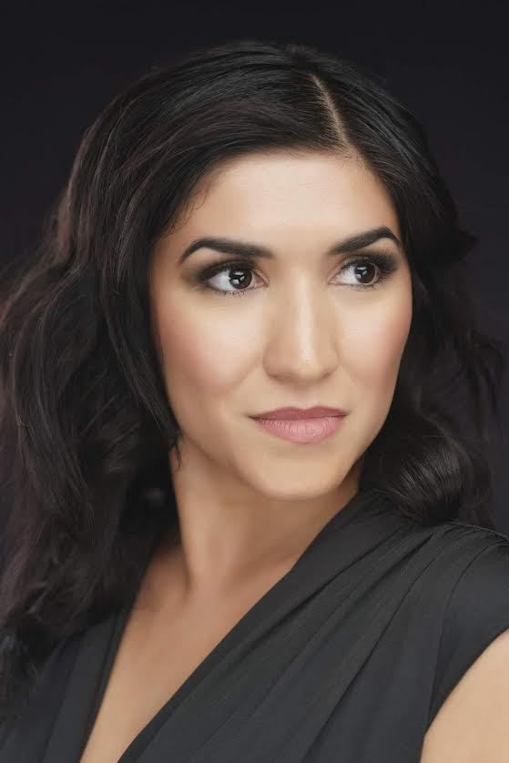 Olivia A., Characters.io performer in Chicago