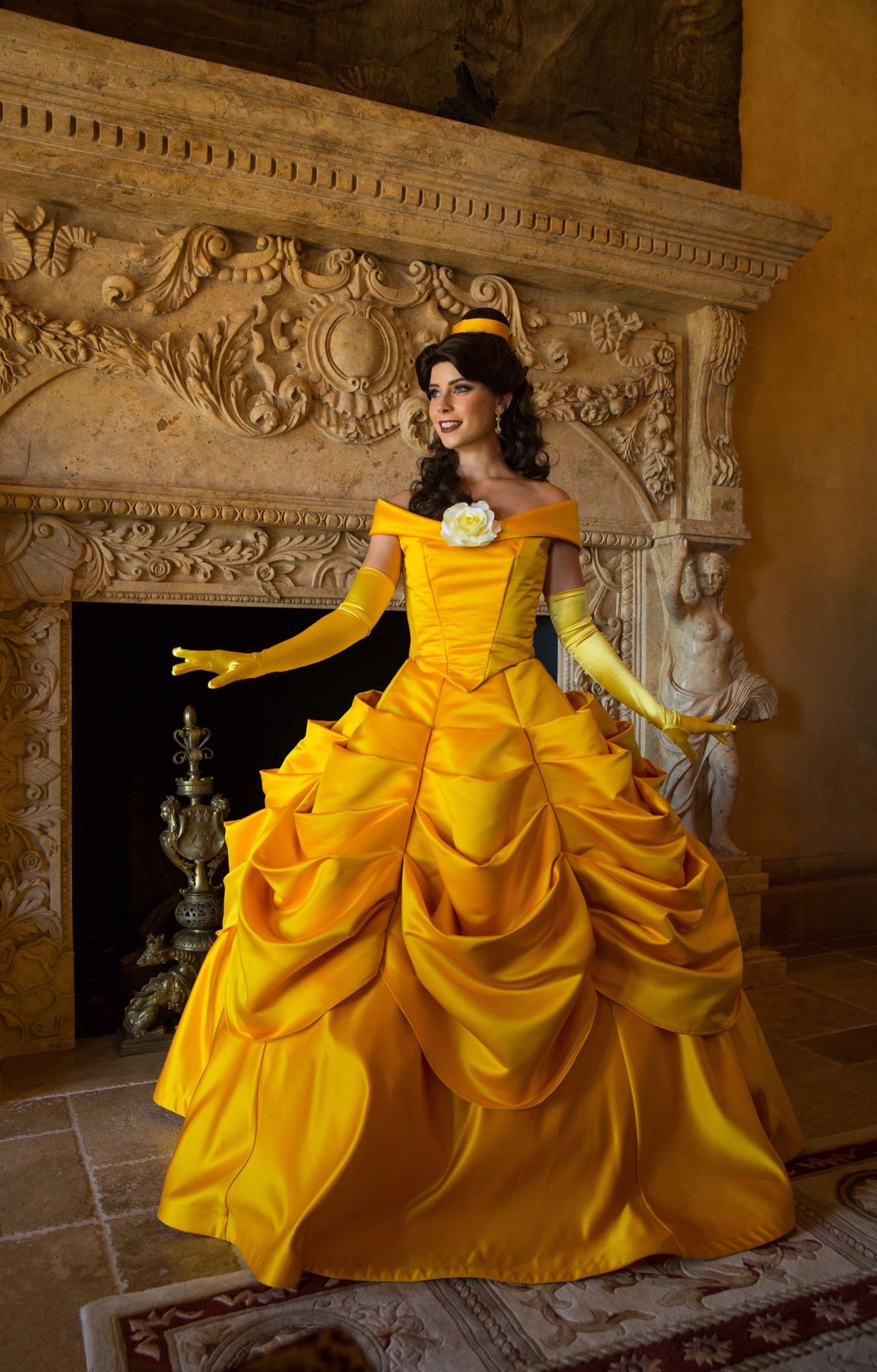 Princess party characters in Chicago